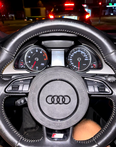 Airbag wheel cover